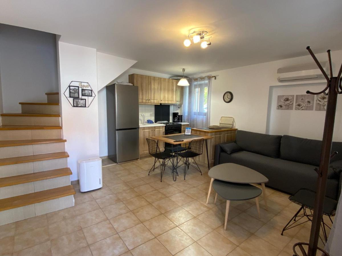 Romantic Maisonette In The Heart Of Pythagoreio Rh Door エクステリア 写真