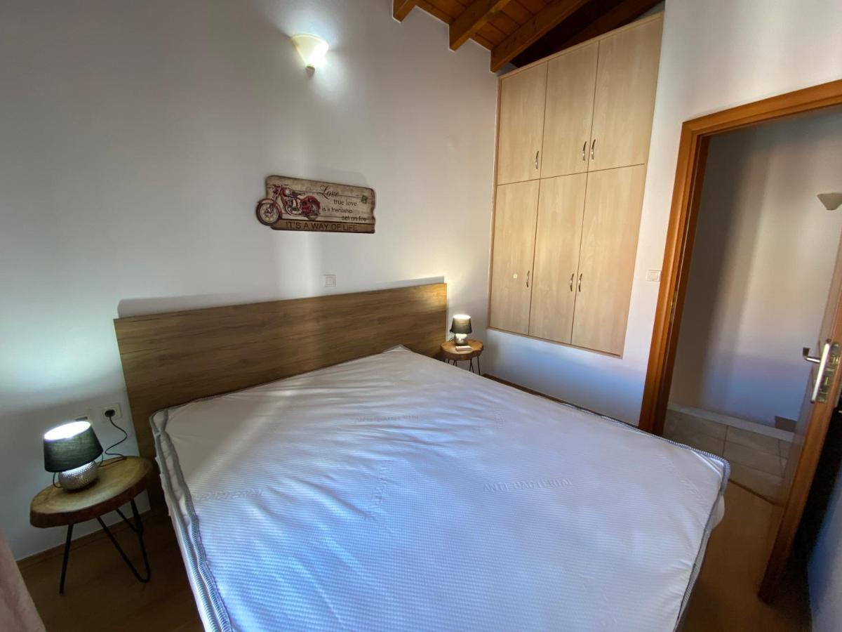 Romantic Maisonette In The Heart Of Pythagoreio Rh Door エクステリア 写真