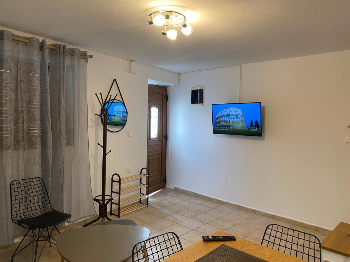 Romantic Maisonette In The Heart Of Pythagoreio Rh Door エクステリア 写真